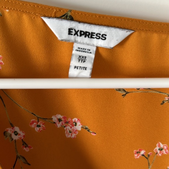 Express Cherry Blossom Floral Kimono Sleeve Wrap Blouse - Picture 5 of 7